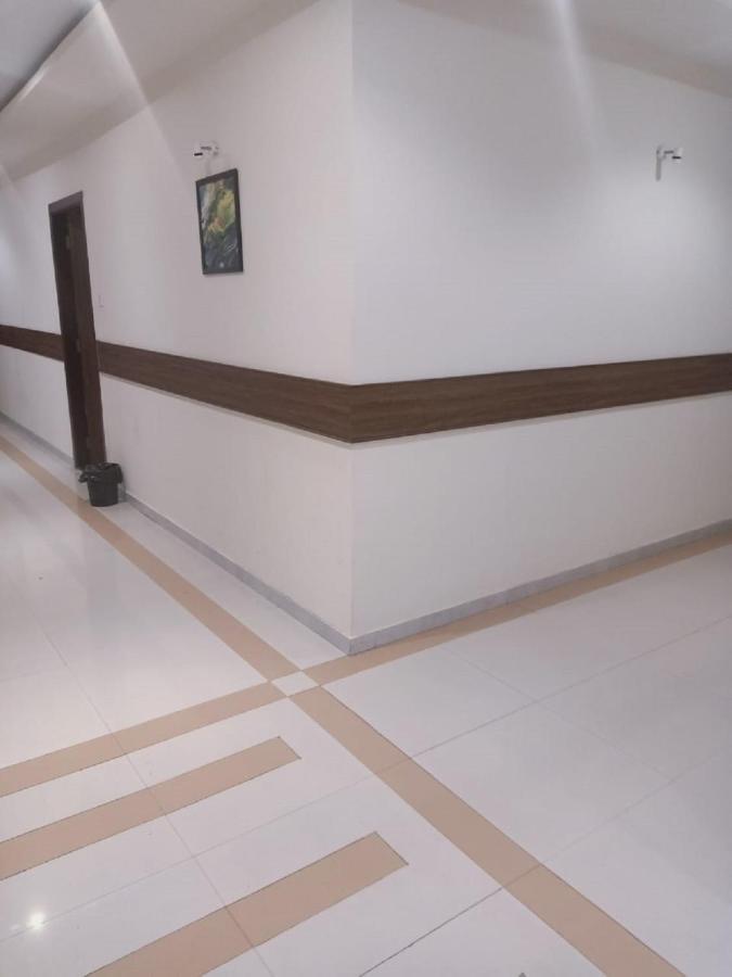 Hotel Bkc Garden - Near Us Embassy Bkc Mumbai Ngoại thất bức ảnh