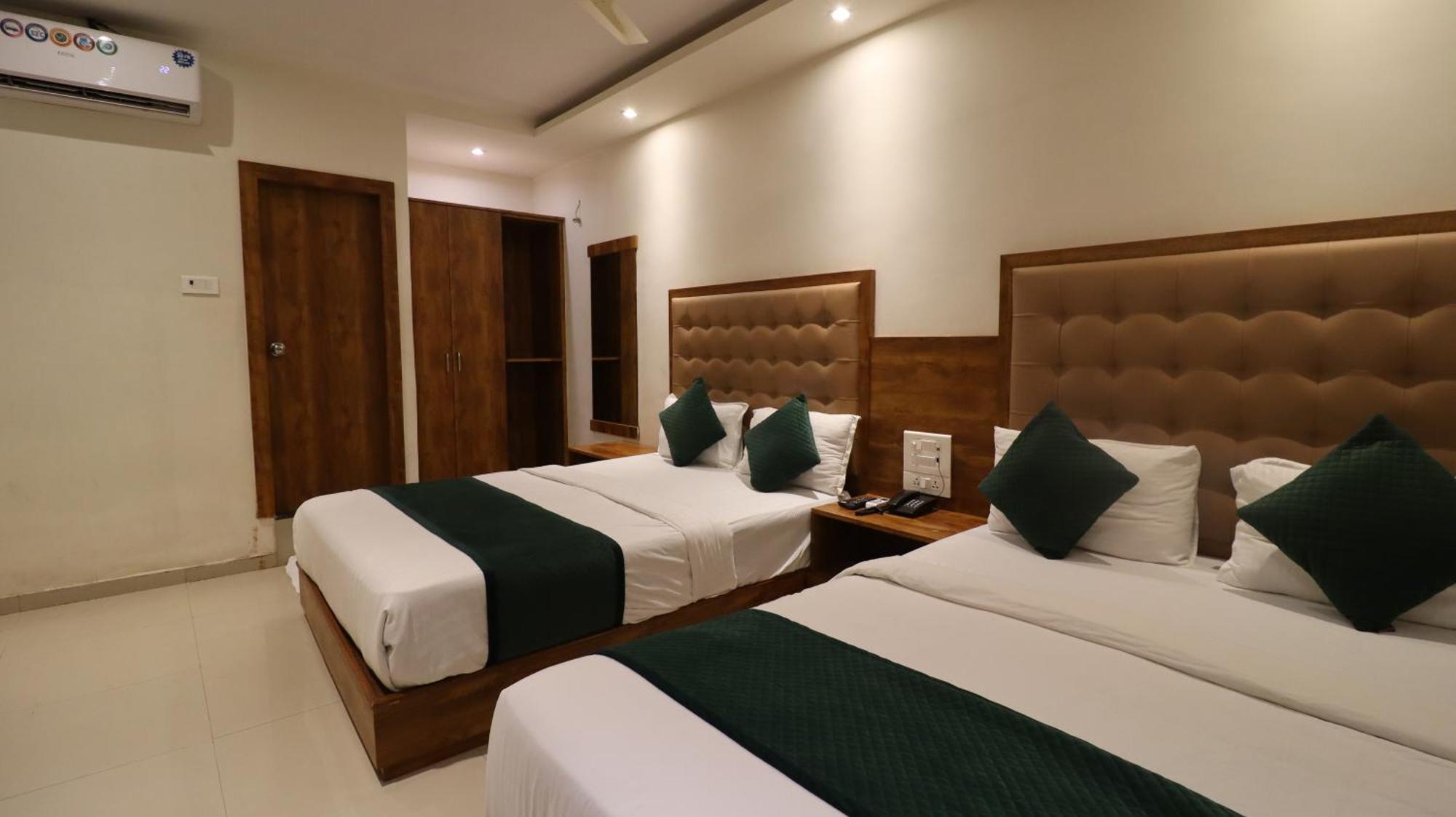 Hotel Bkc Garden - Near Us Embassy Bkc Mumbai Ngoại thất bức ảnh
