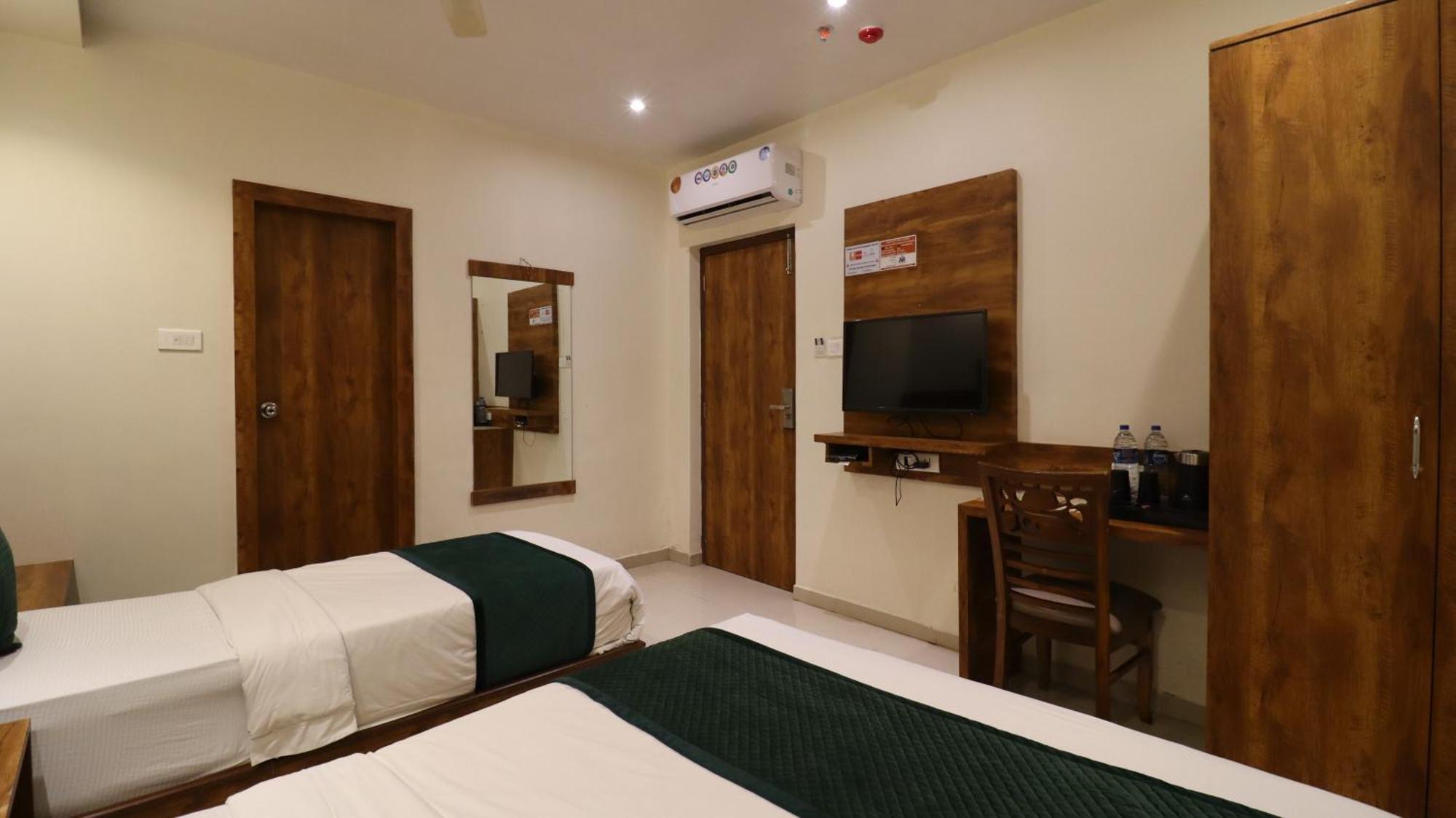 Hotel Bkc Garden - Near Us Embassy Bkc Mumbai Ngoại thất bức ảnh